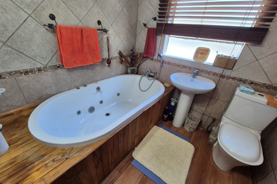 3 Bedroom Property for Sale in Riebeeckstad Free State